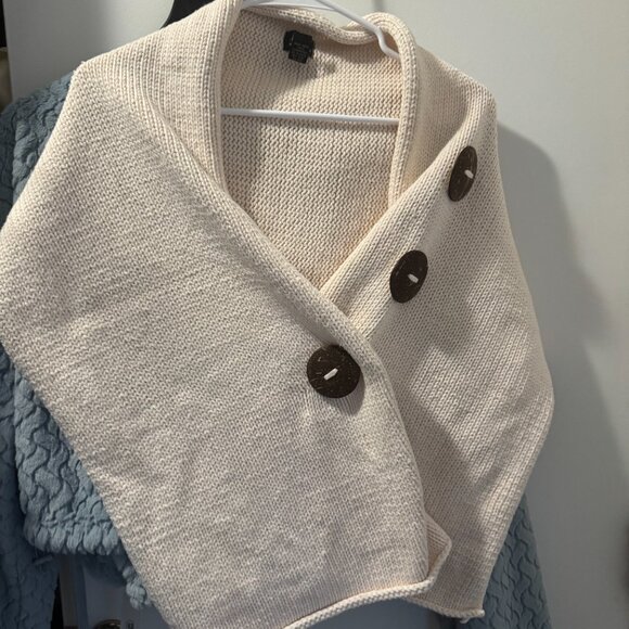 Sweater Wrap - Picture 3 of 4